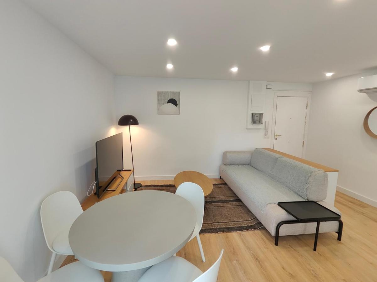 Fantastic Apartment Sant Adria Beach Sant Adria de Besos Exterior photo